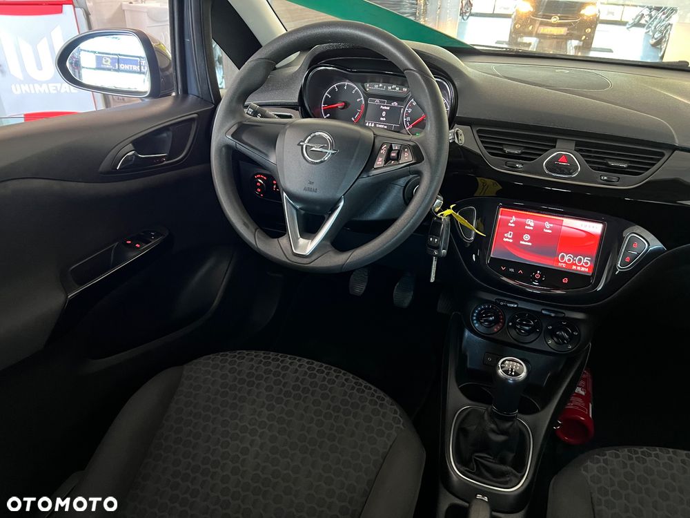 Opel Corsa 1.2 16V Cosmo - 17