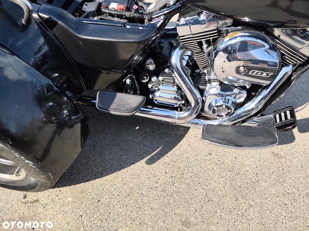 Harley-Davidson FLHTCU Ultra - 8