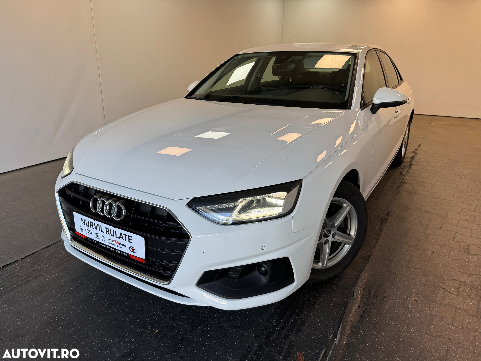 Audi A4 35 TFSI S tronic MHEV Advanced - 12