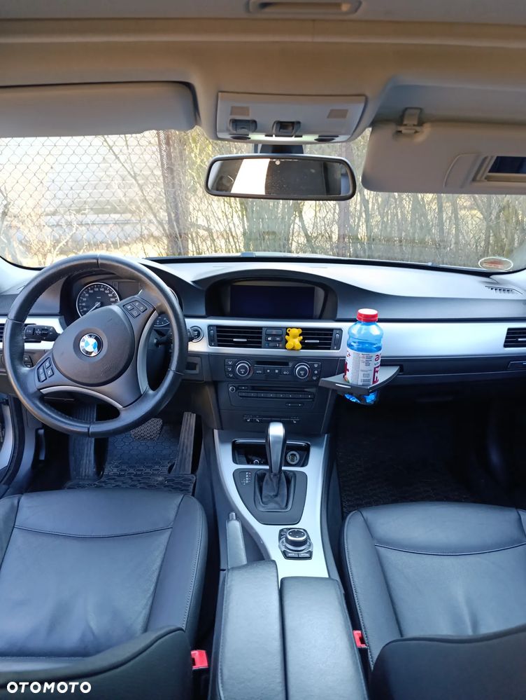 BMW Seria 3 - 12