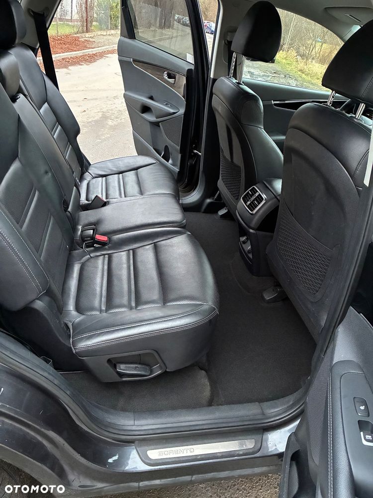 Kia Sorento 2.0 CRDI M - 16