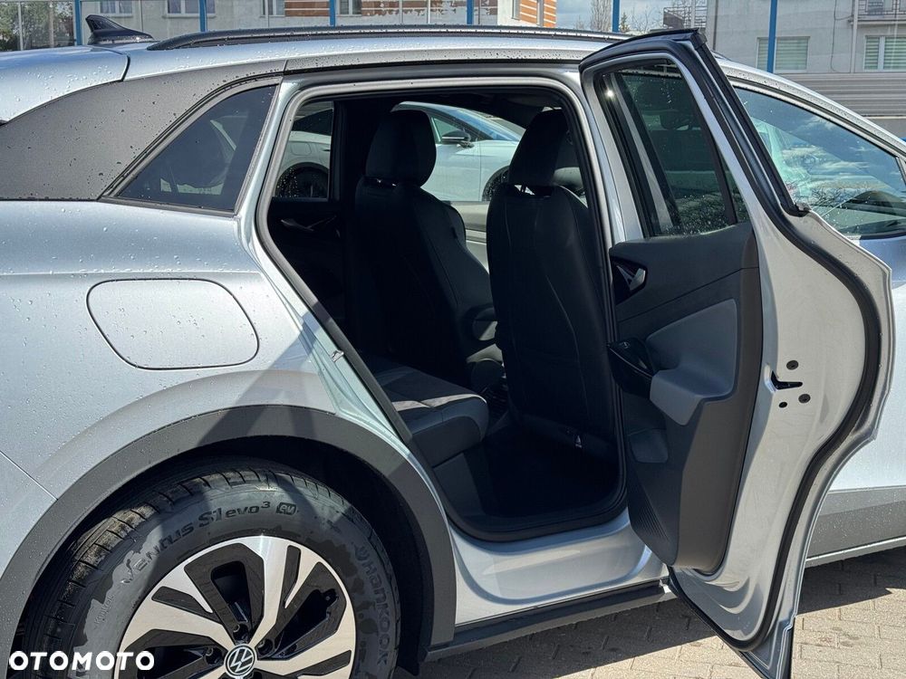 Volkswagen ID.4 52kWh Plus - 10