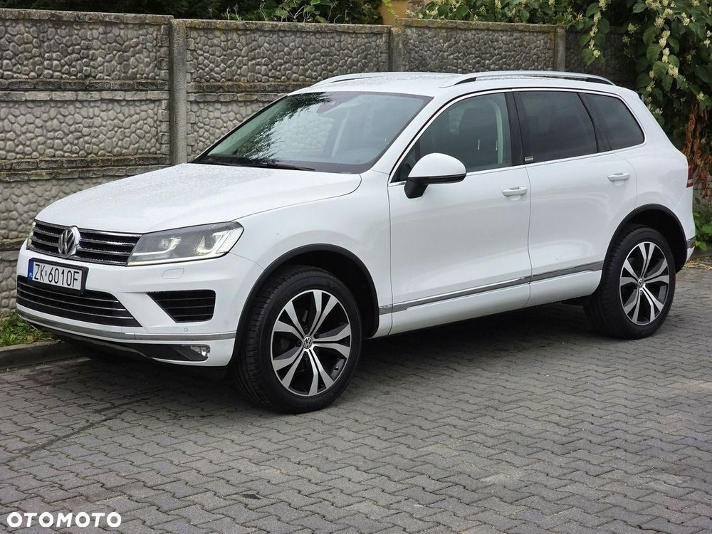 Volkswagen Touareg 3.0 V6 TDI SCR Blue Motion DPF Automatik Executive Edition