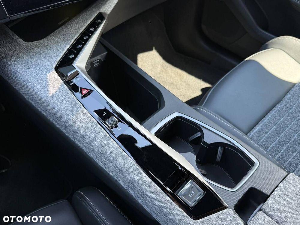 Peugeot 3008 - 19