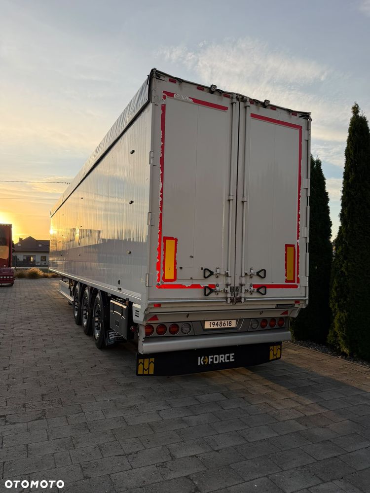 Knapen K200 - 2