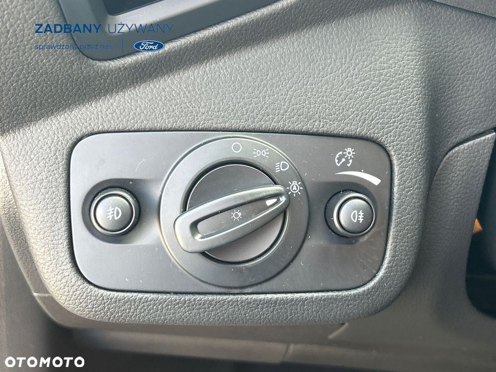 Ford Kuga - 18