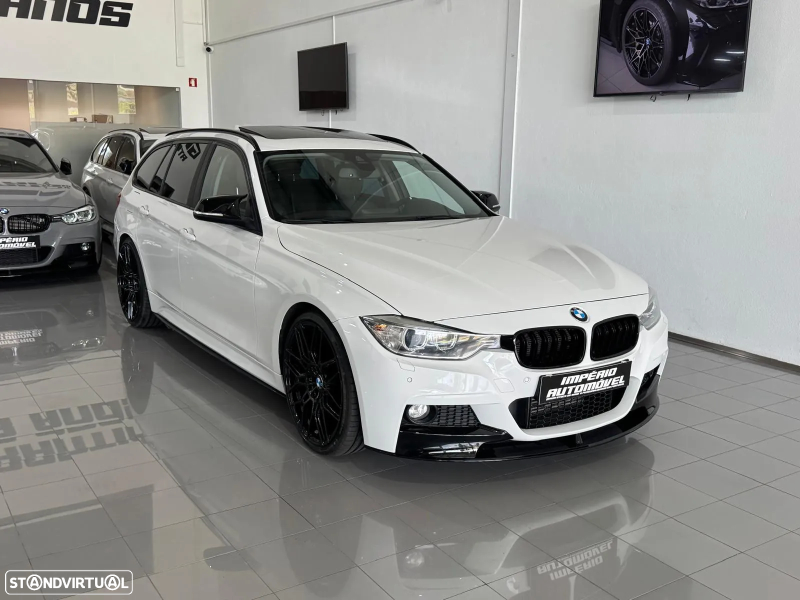 BMW 320 d Touring xDrive Auto - 2