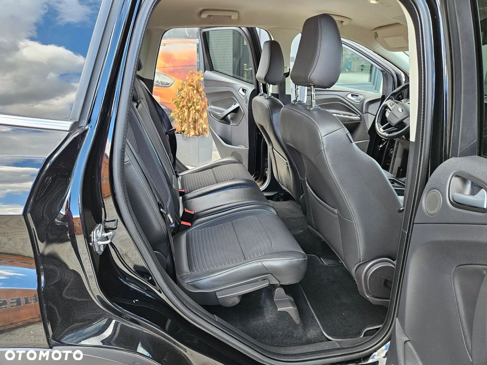 Ford Kuga 2.0 TDCi 4x4 Titanium - 17