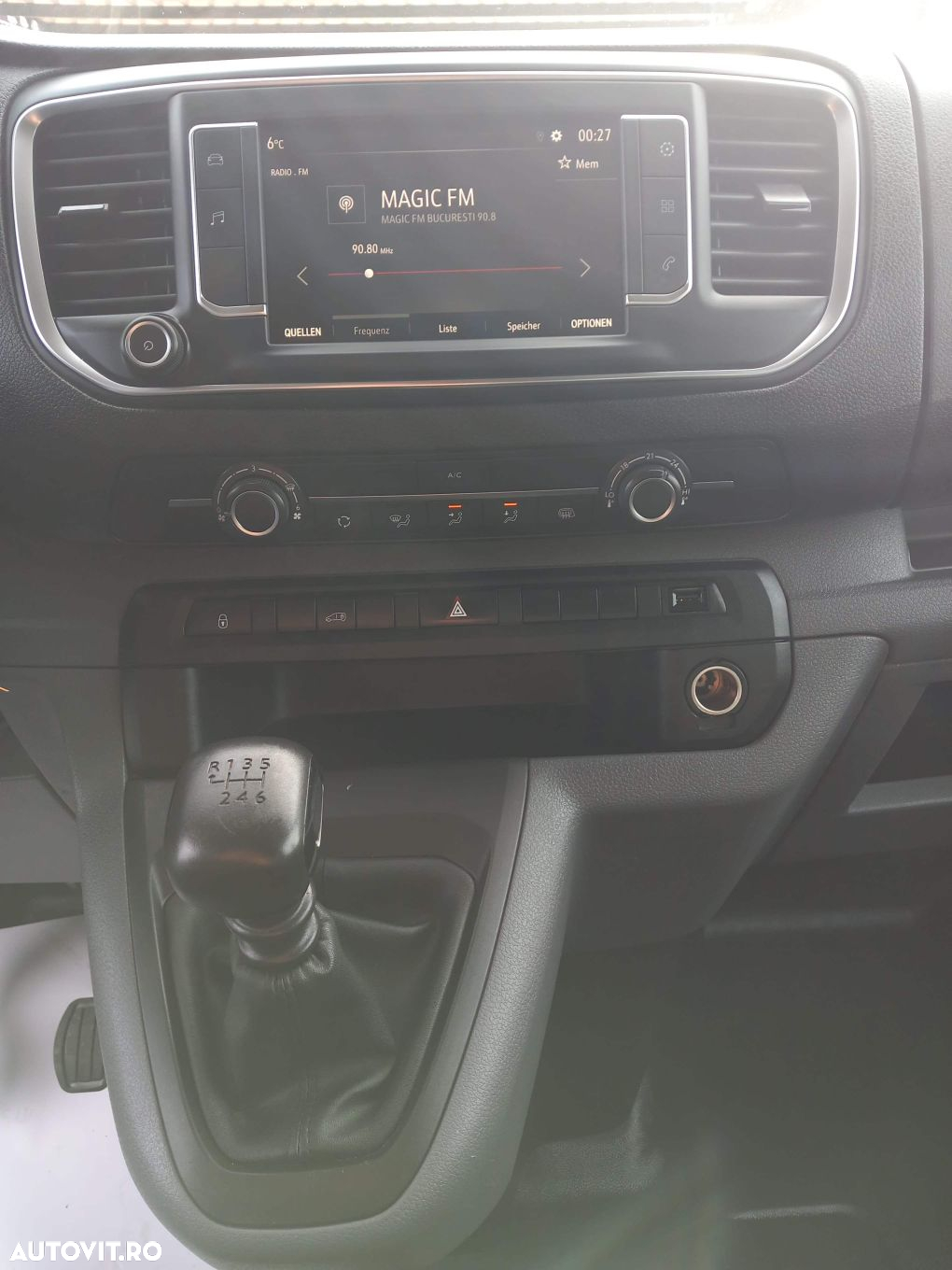 Opel Vivaro - 14