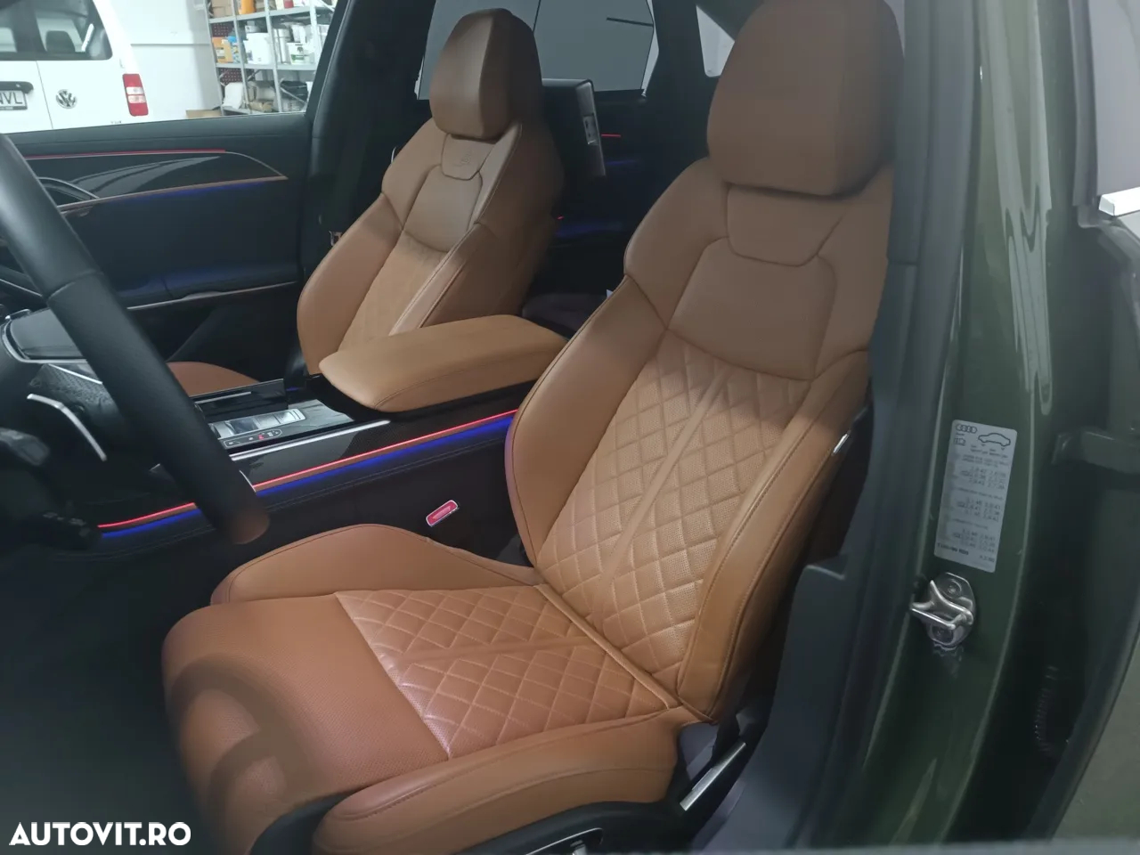 Audi S8 - 9