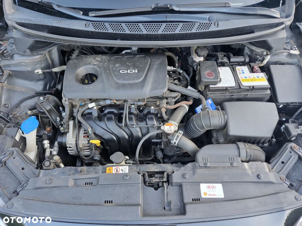 Kia Ceed 1.6 GDI Dream Team Edition - 35