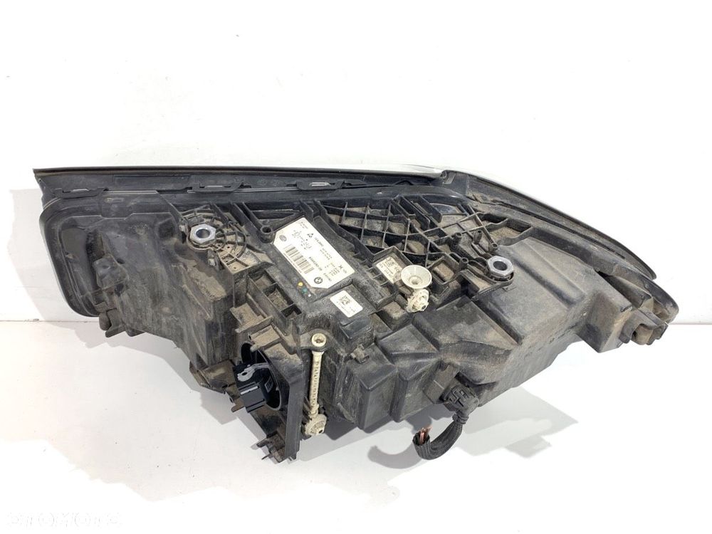 REFLEKTOR PRAWY PRZÓD LED  BMW 5 (G30, F90) 2016 - 2022 520 d xDrive 140 kW [190 KM] olej napędowy - 2