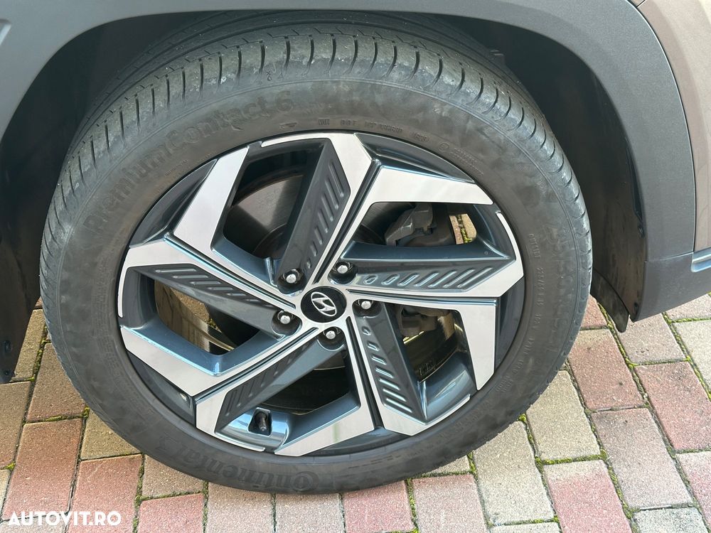 Hyundai Tucson - 32