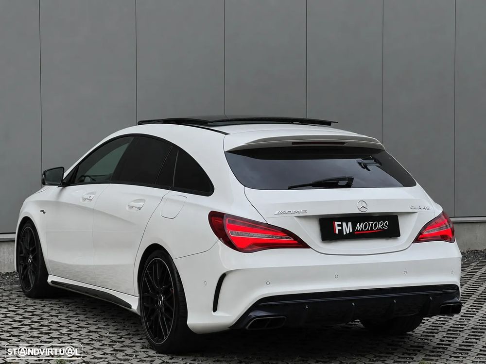 Mercedes-Benz CLA 45 AMG 4Matic Speedshift 7G-DCT Night Edition - 4