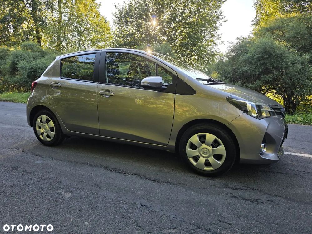 Toyota Yaris 1.33 Premium MS - 32