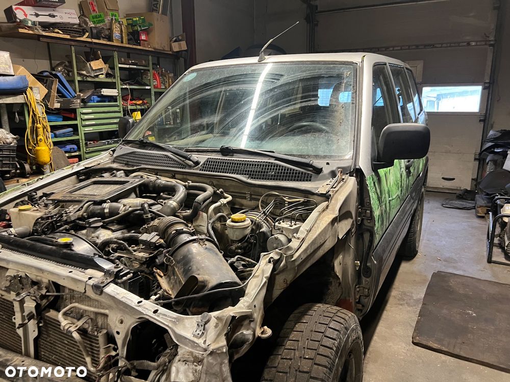 Kanapa 5d Nissan Terrano 2 lift kompletna - 4