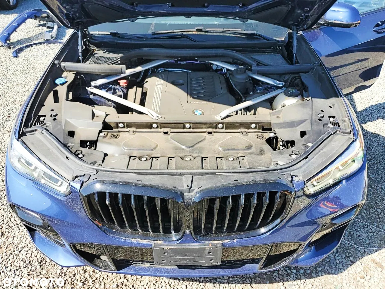 BMW X5 xDrive40i - 12