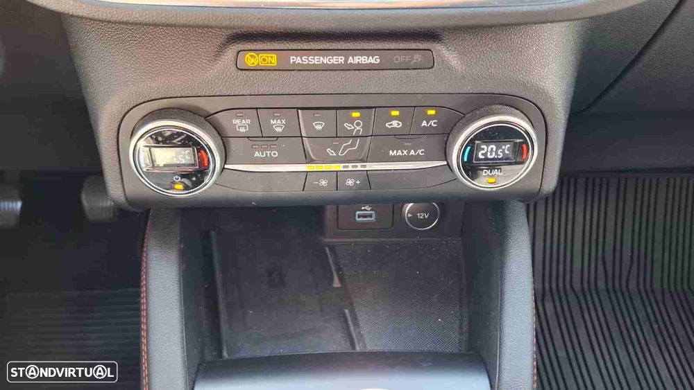 Ford Kuga 1.5 EcoBoost Titanium - 19