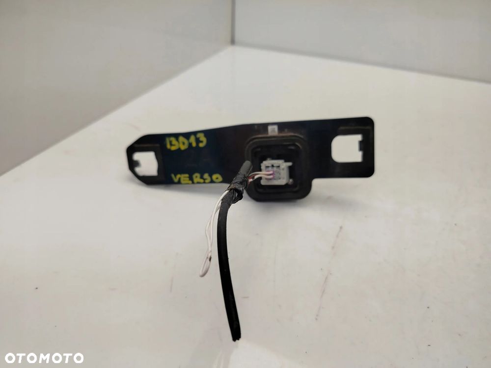 TOYOTA VERSO LIFT 13R- KAMERA COFANIA - 6