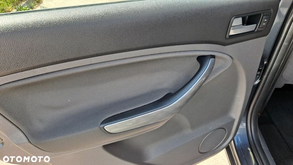 Ford C-MAX - 14