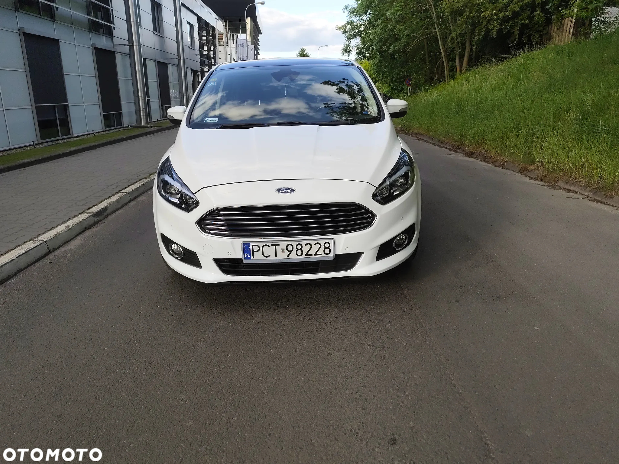 Ford S-Max 2.0 TDCi Titanium PowerShift - 10