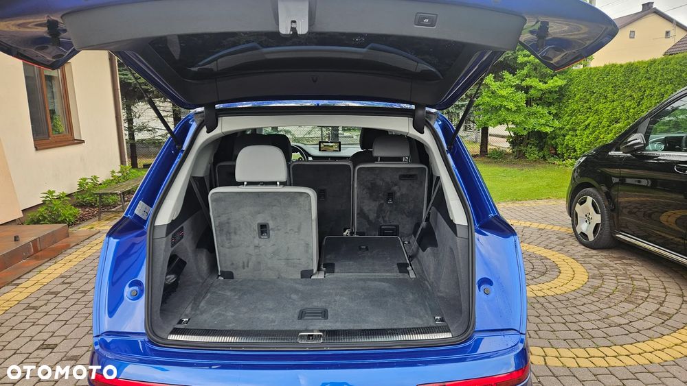 Audi Q7 - 35