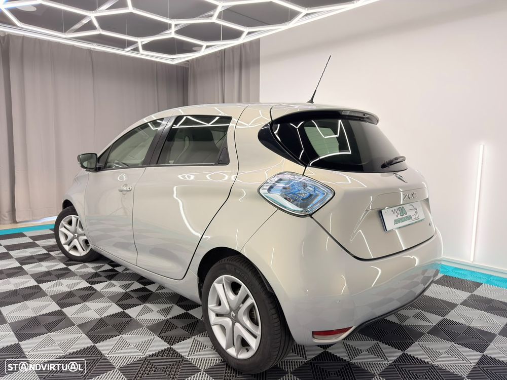 Renault Zoe (c/ Bateria) 41 kwh Life - 6