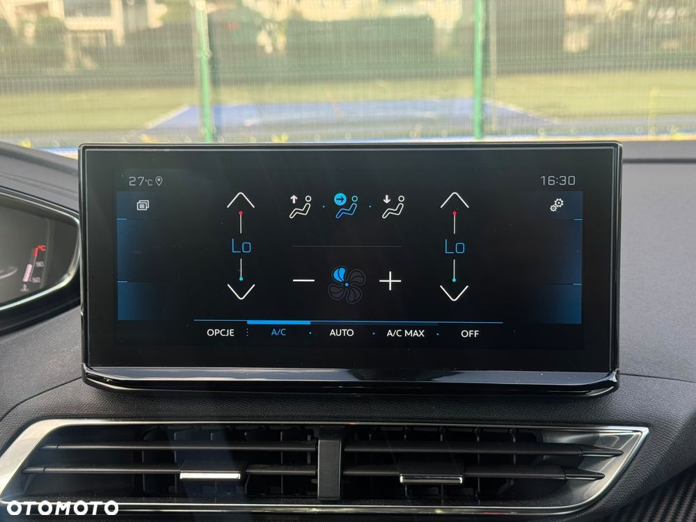 Peugeot 5008 PureTech 130 EAT8 Stop & Start Roadtrip - 34