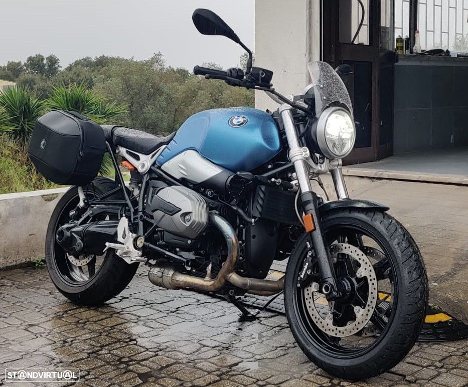 BMW R nineT - 7