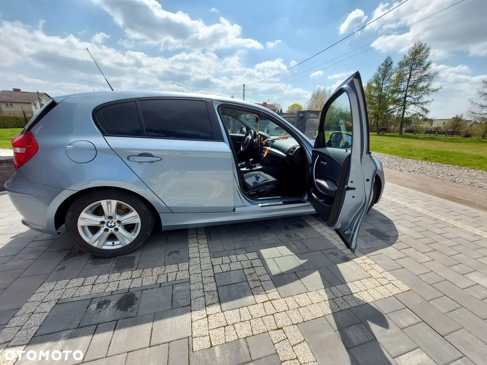 BMW Seria 1 120i - 3
