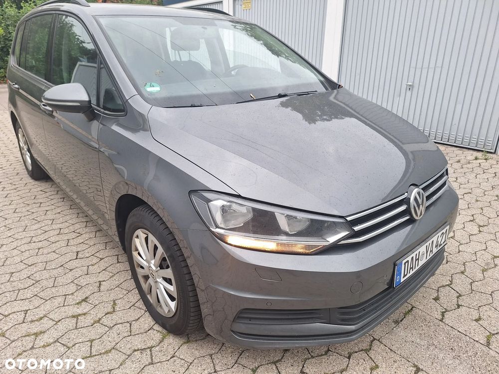 Volkswagen Touran 2.0 TDI DPF BlueMotion Technology Comfortline - 1