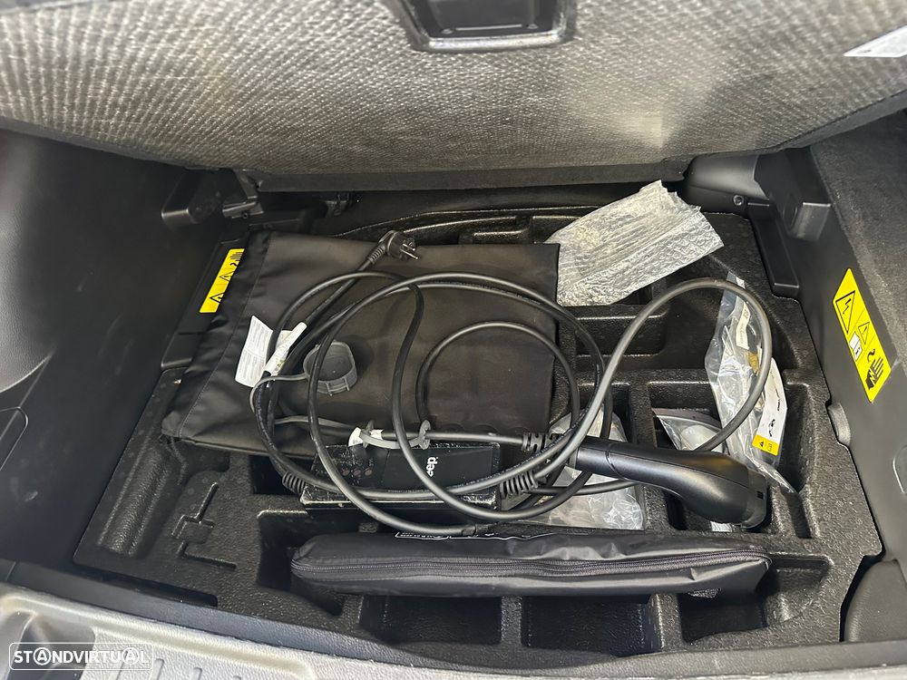 Jeep Renegade 1.3 TG 4Xe Limited - 35