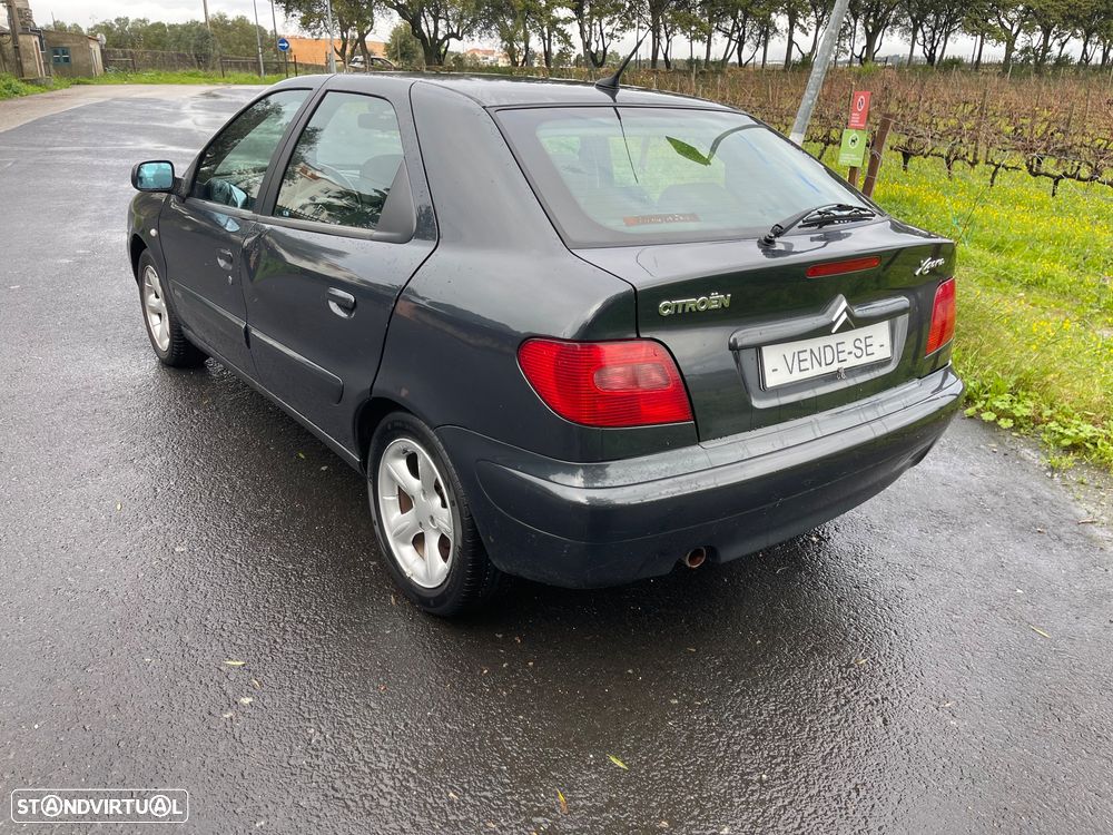 Citroën Xsara 1.4i Exclusive - 4