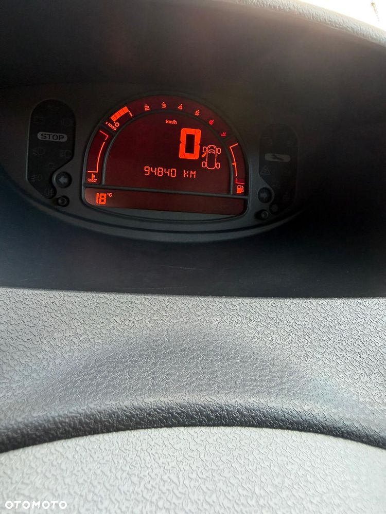 Renault Modus 1.2 16V Expression - 8