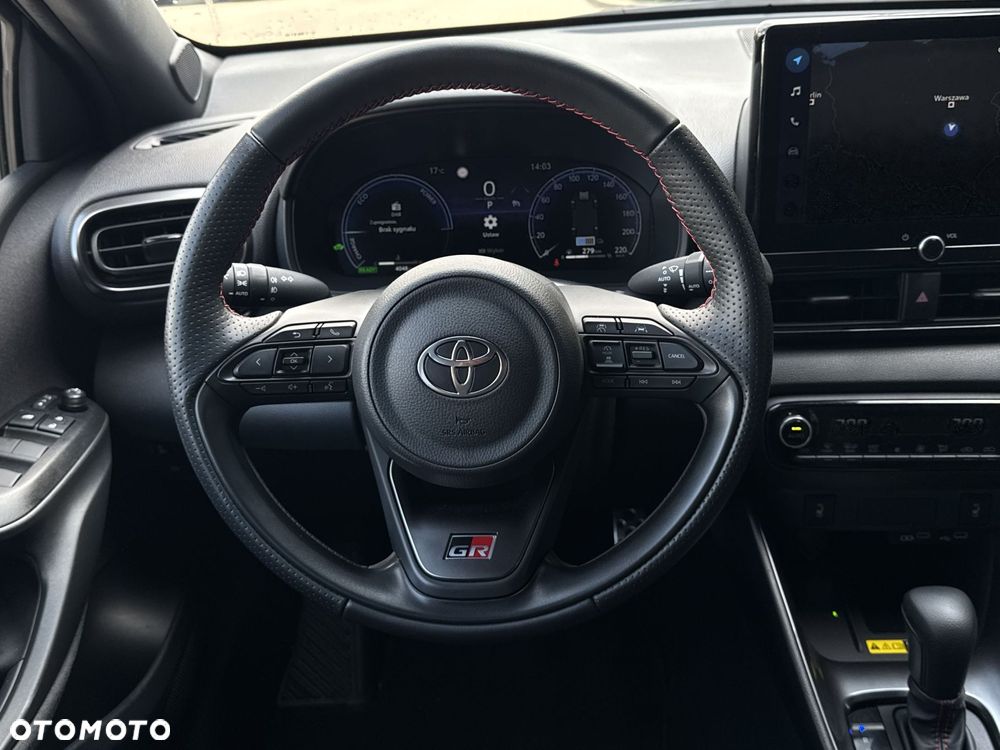 Toyota Yaris - 17
