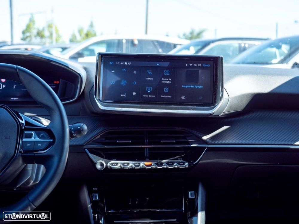 Peugeot e-2008 54 kWh Allure - 27
