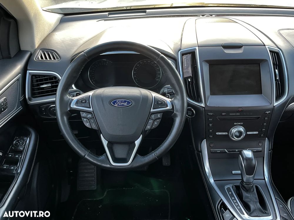 Ford Edge 2.0 TDCi Powershift Vignale - 11