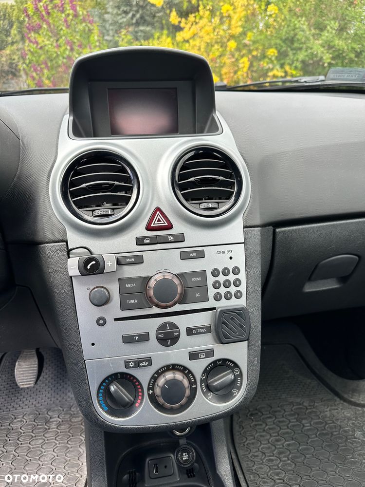 Opel Corsa 1.0 12V Essentia - 13