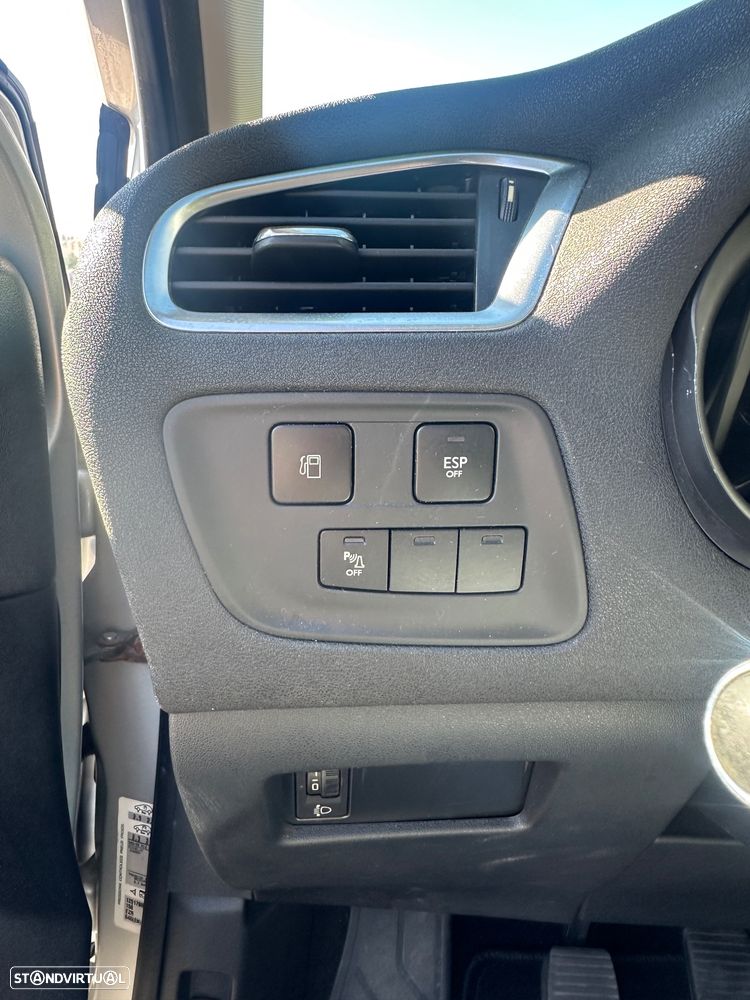 Citroën C4 1.6 HDi Attraction - 14