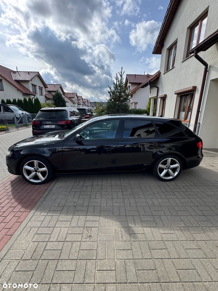 Audi A4 Avant 2.0 TDI DPF multitronic Ambiente - 4