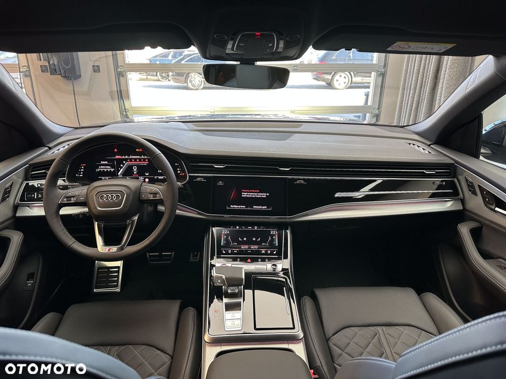 Audi SQ8 - 24