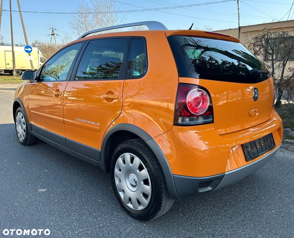 Volkswagen Polo Cross - 9