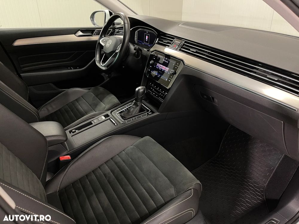 Volkswagen Passat 2.0 TDI DSG Highline - 11