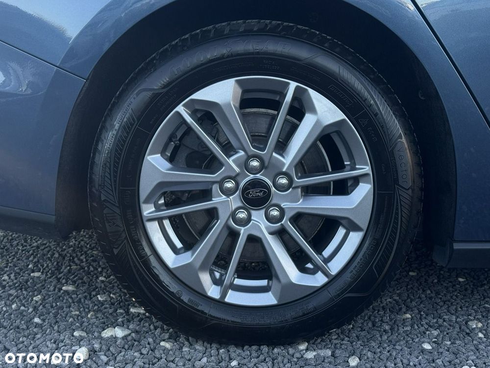 Ford Focus 1.5 EcoBlue STart-Stopp-System TITANIUM X - 36
