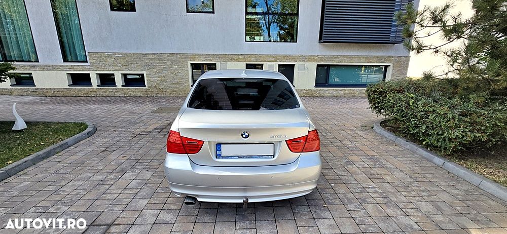 BMW Seria 3 - 16