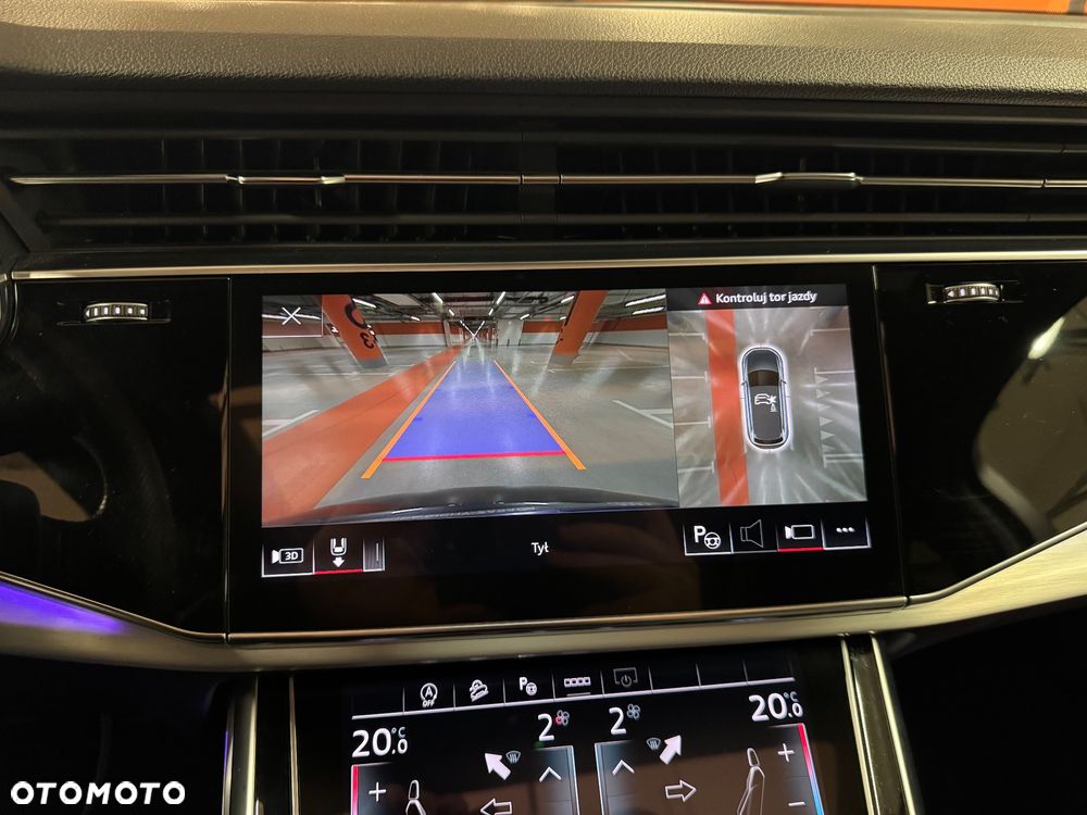 Audi Q7 - 24