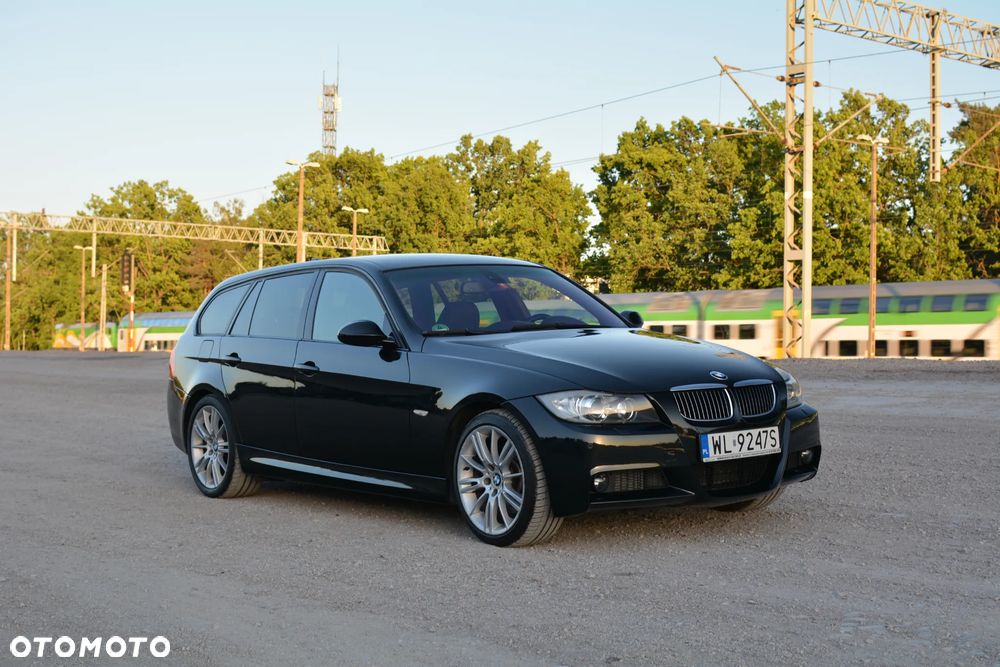 BMW Seria 3 330xi - 17