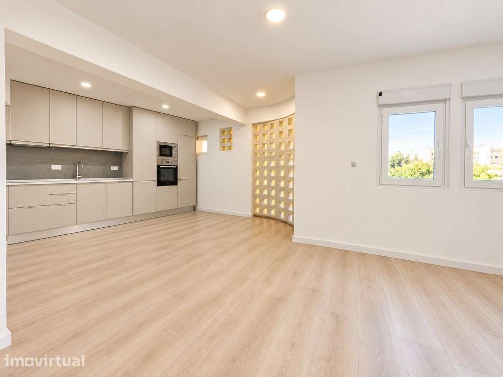 T3 remodelado com suite, junto a Telheiras | Alvalade - Grande imagem: 3/21