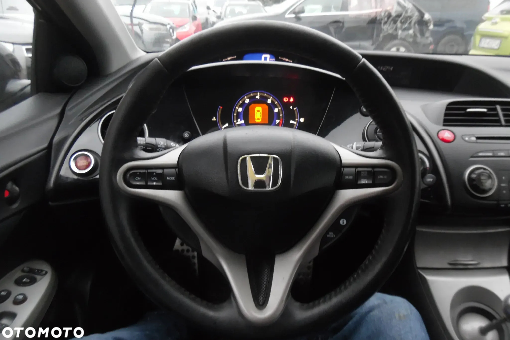 Honda Civic 1.8 Comfort - 12