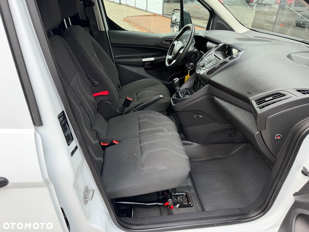 Ford Transit Connect - 18